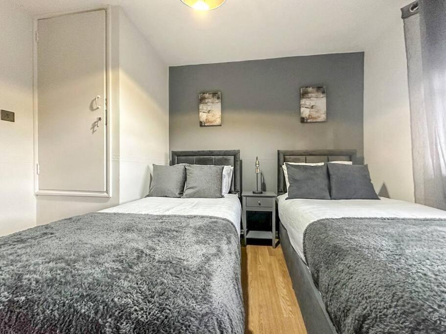 Casa de Férias Newly Refurbished 3 Bed House Near O2 Arena